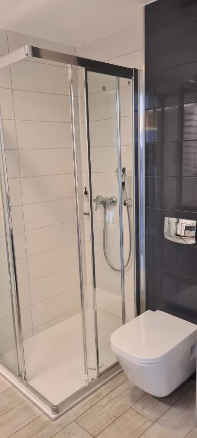 Apartamenty Czarna Gora S8 Sienna  Exterior photo